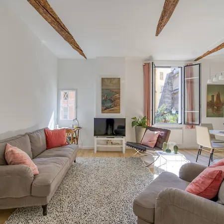 St Jobis - Appartement, Moderne Et Refait A Neuf, Vieux-nice Lägenhet