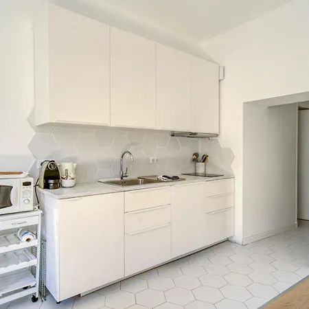 Lägenhet St Jobis - Appartement, Moderne Et Refait A Neuf, Vieux-nice Nice